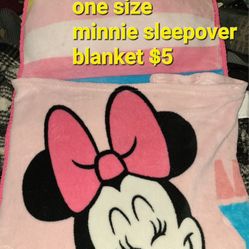 Minnie Mouse Sleep Over Blanket