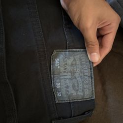541 black levis