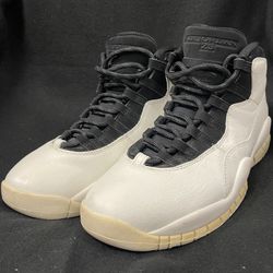 Jordan Retro 10 “I’m back” basketball sneakers Size 9