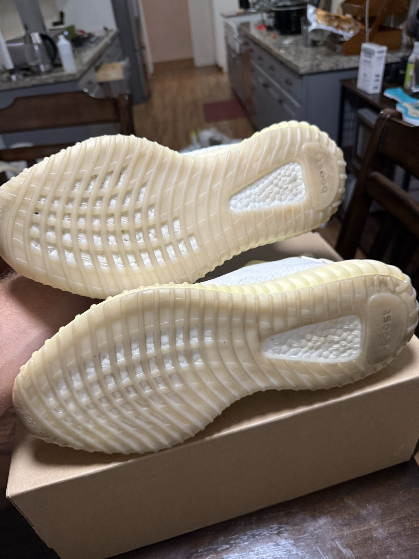 Yeezy Boost 350 V2 Cream 