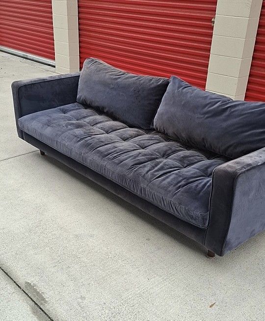 Sofa. Med Century , Marca ARTICLE 