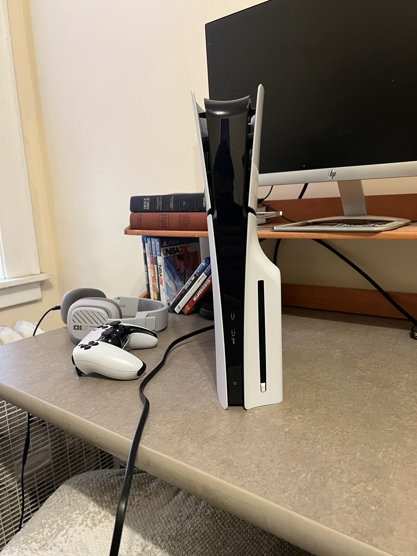 PS5 Slim Disc Edition