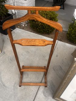 Wood Coat Valet Holder