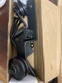 Rollers / Hardware For Barndoor