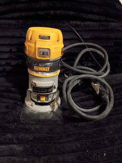 DeWalt dwp611  Speed Fixed Router