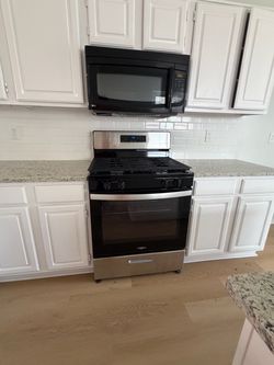 3-Piece Kitchen Appliance Package (Whirlpool Gas Range, Frigidaire Dishwasher, LG Microwave) – MUST PICK UP