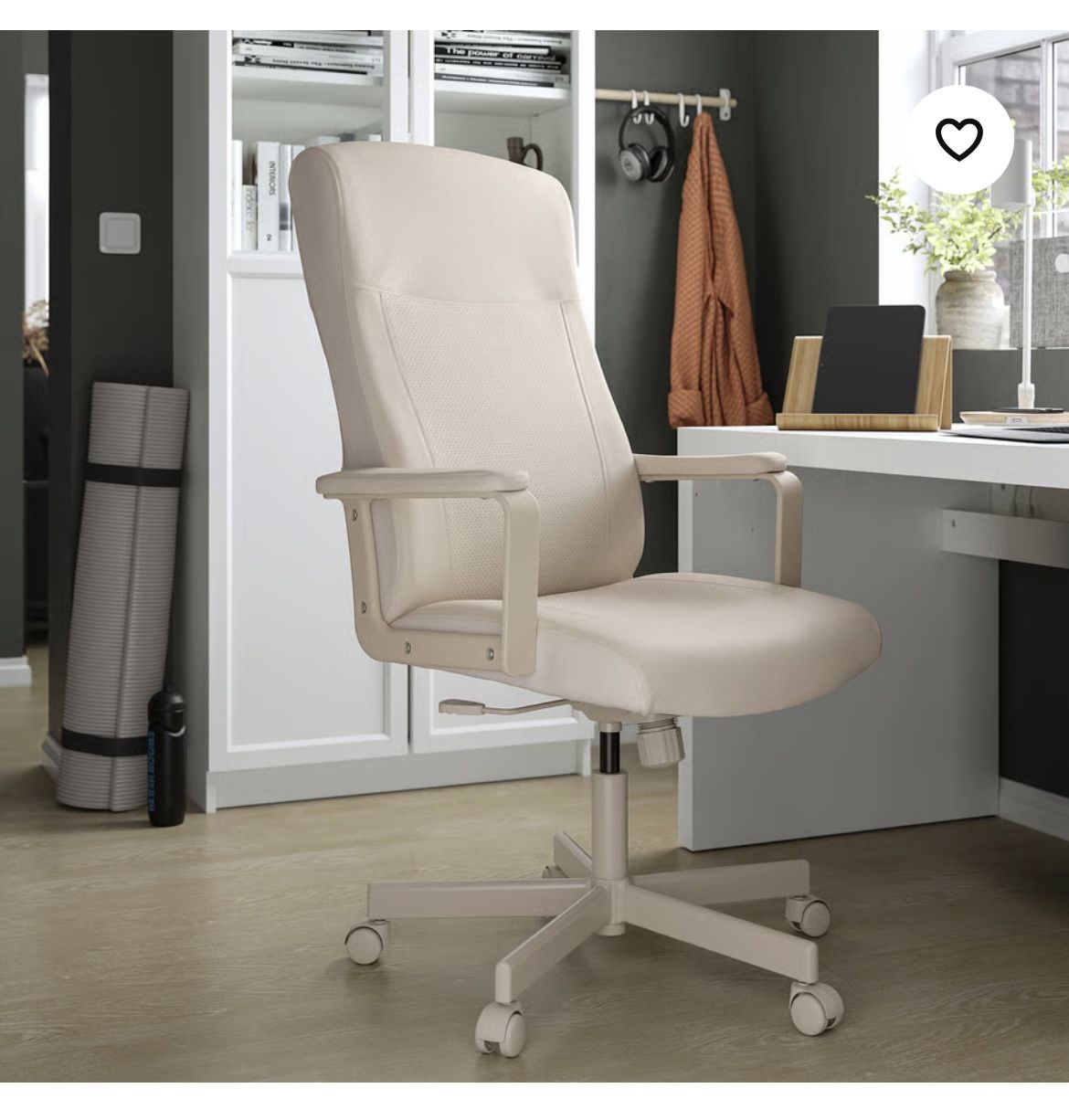 Swivel chair