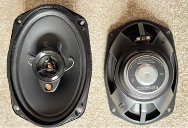 Kenwood Speakers 6x9 45 RMS 4 ohm