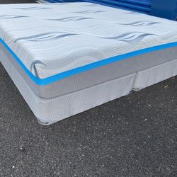 California King Size Mattress And Box Springs Set ! Thomasville Cal King Bed ! Cali King Mattress And Box Springs Set ! Free Delivery
