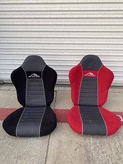 AK Racer Gaming Chairs 