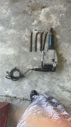 Breaker Hammer