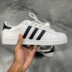 Adidas Superstars ‘Black And White’