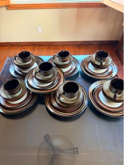 Sonoma life+style AZTEC stoneware set for 7 (4 piece set )