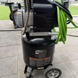 Husky 10 Gal. Portable Electric Air Compressor  Like New