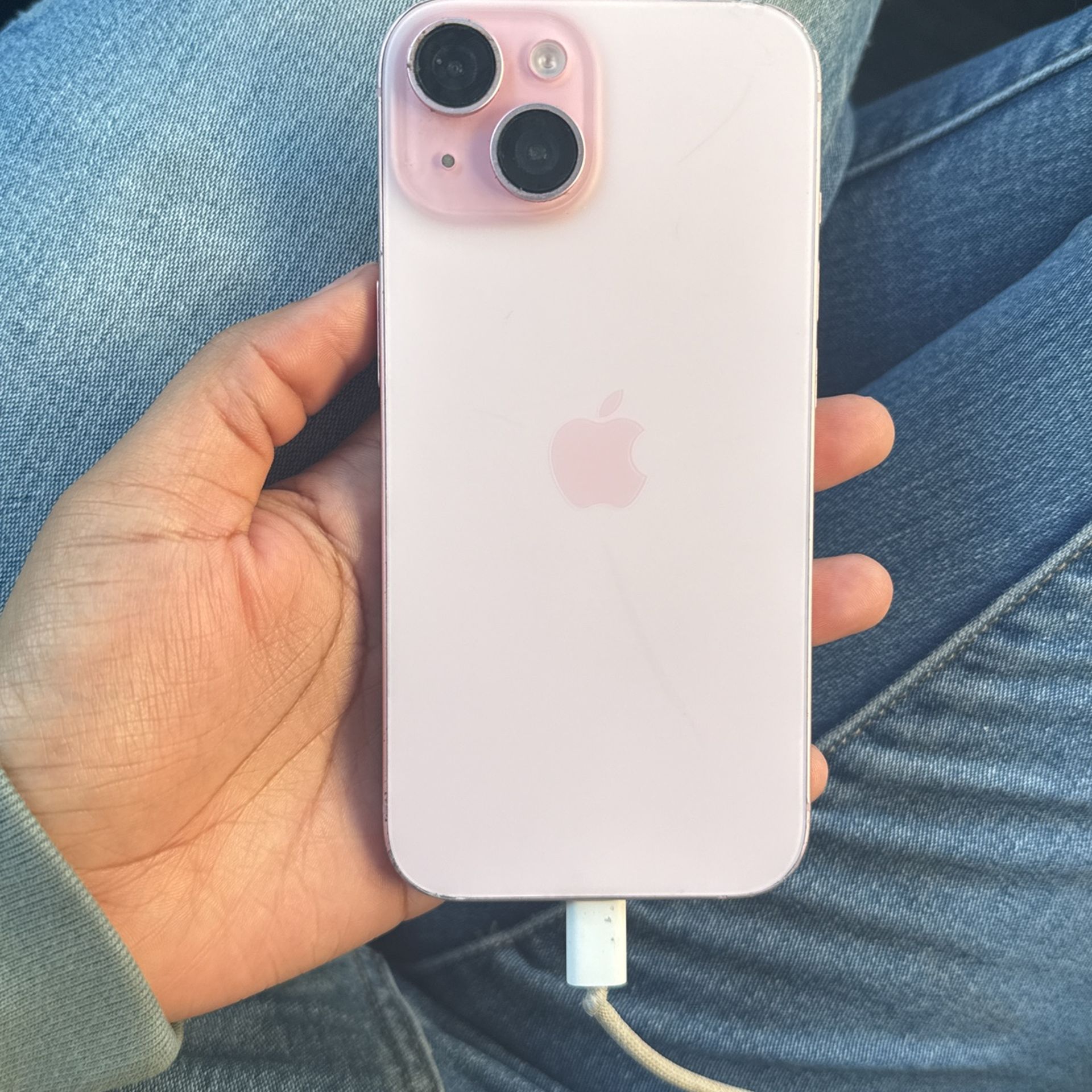iPhone 15 Pink 128GB