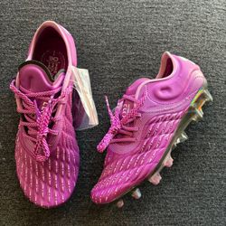 UNDER ARMOUR MAGNETICO ELITE 3 FG WOMEN’S SIZE 8 