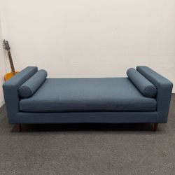$790 · Unboxed 50% OFF: Sloan Daybed *Brand New* - Upgraded Chambray fabric + 75” Length - Futon Couch