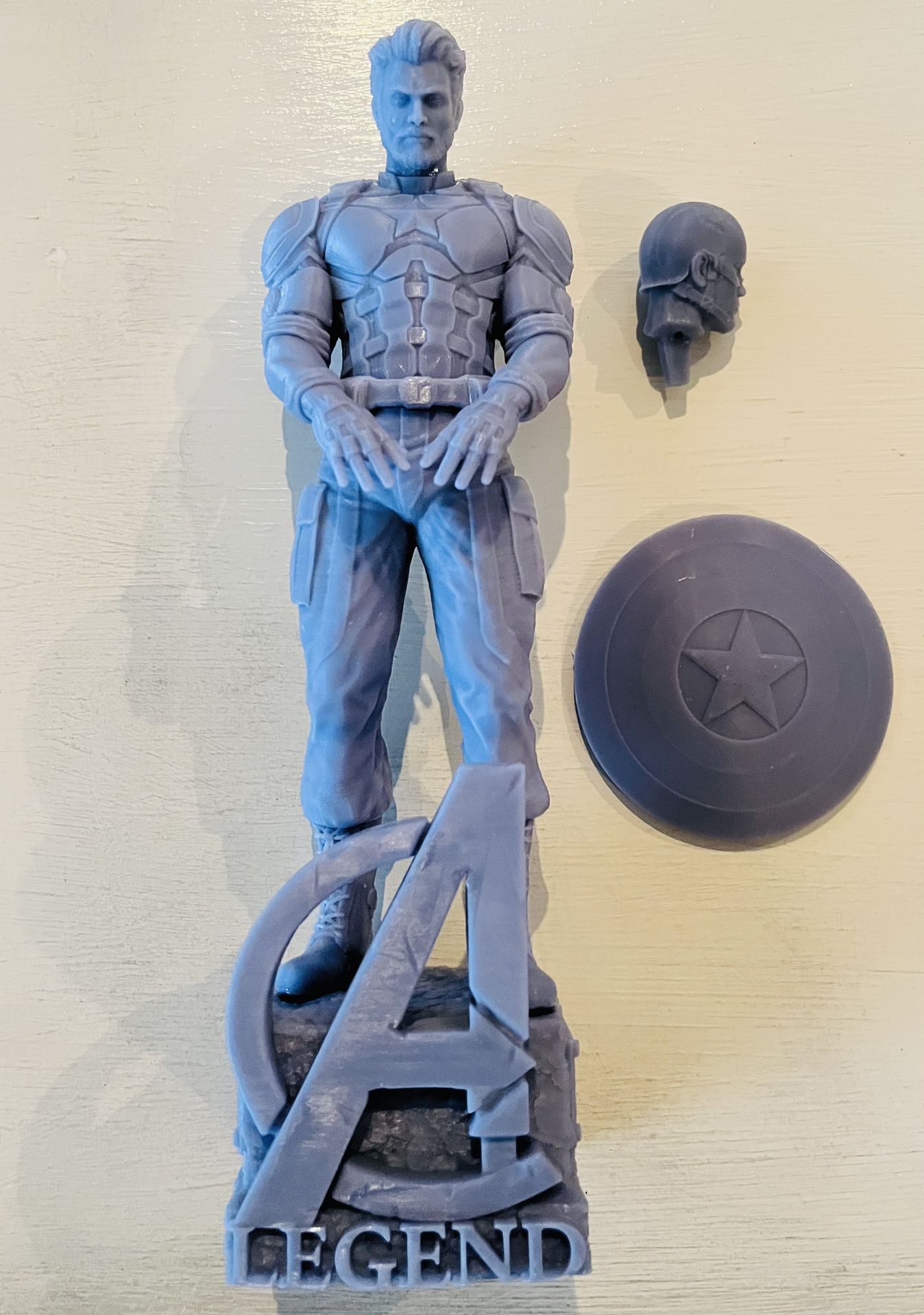 Captain America / Wolverine Figure 