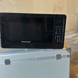 Microwave Frigidaire 