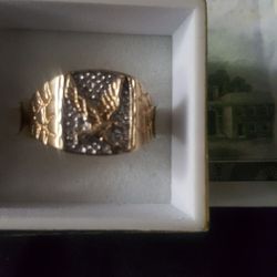 10k gold eagle nugget ring