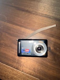 Casio Exilim 8.1MP Compact Digital Camera