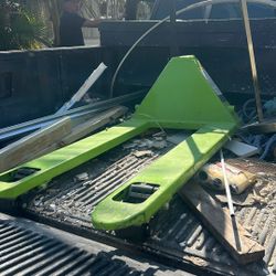 Pallet jack Uline 2708