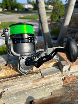 Tsunami Barrier ll 8000 Spinning Reel