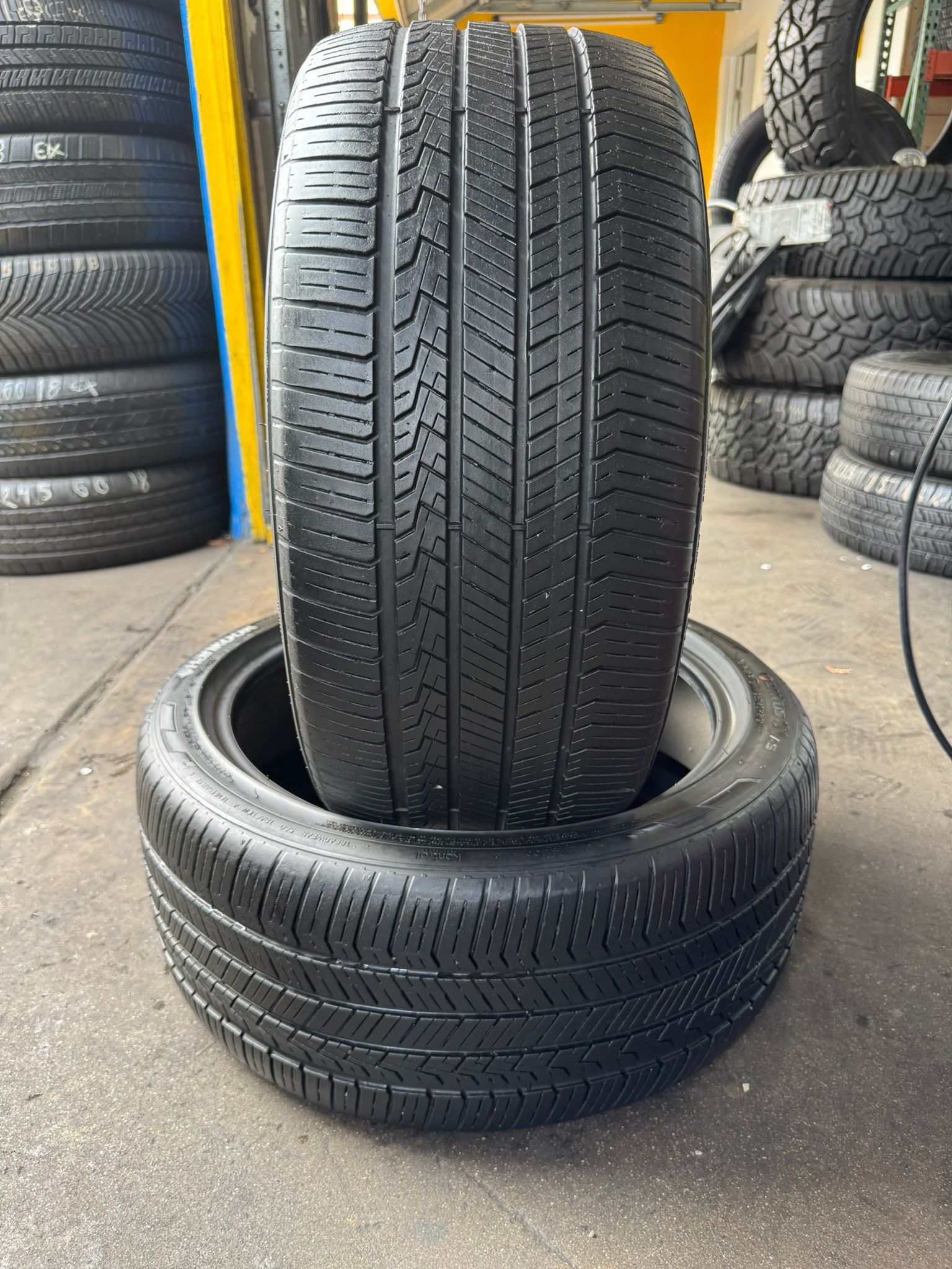 235/40/18 HANKOOK VENTUS (2 TIRES)