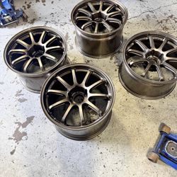 5x114.3 Bronze light weight wheels 18's