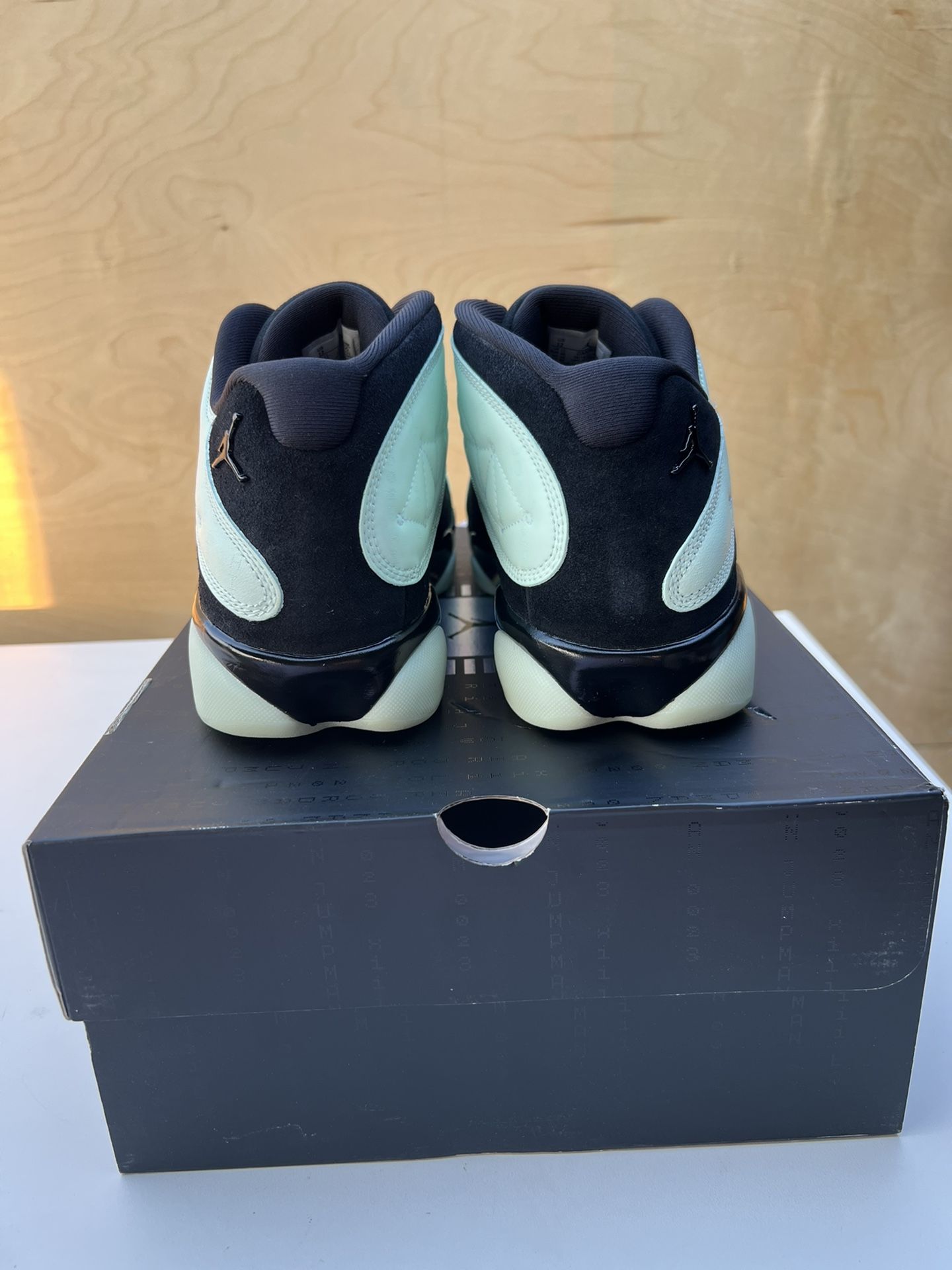 JORDAN 13 LOW SINGLES DAY