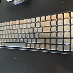 Keychron K4