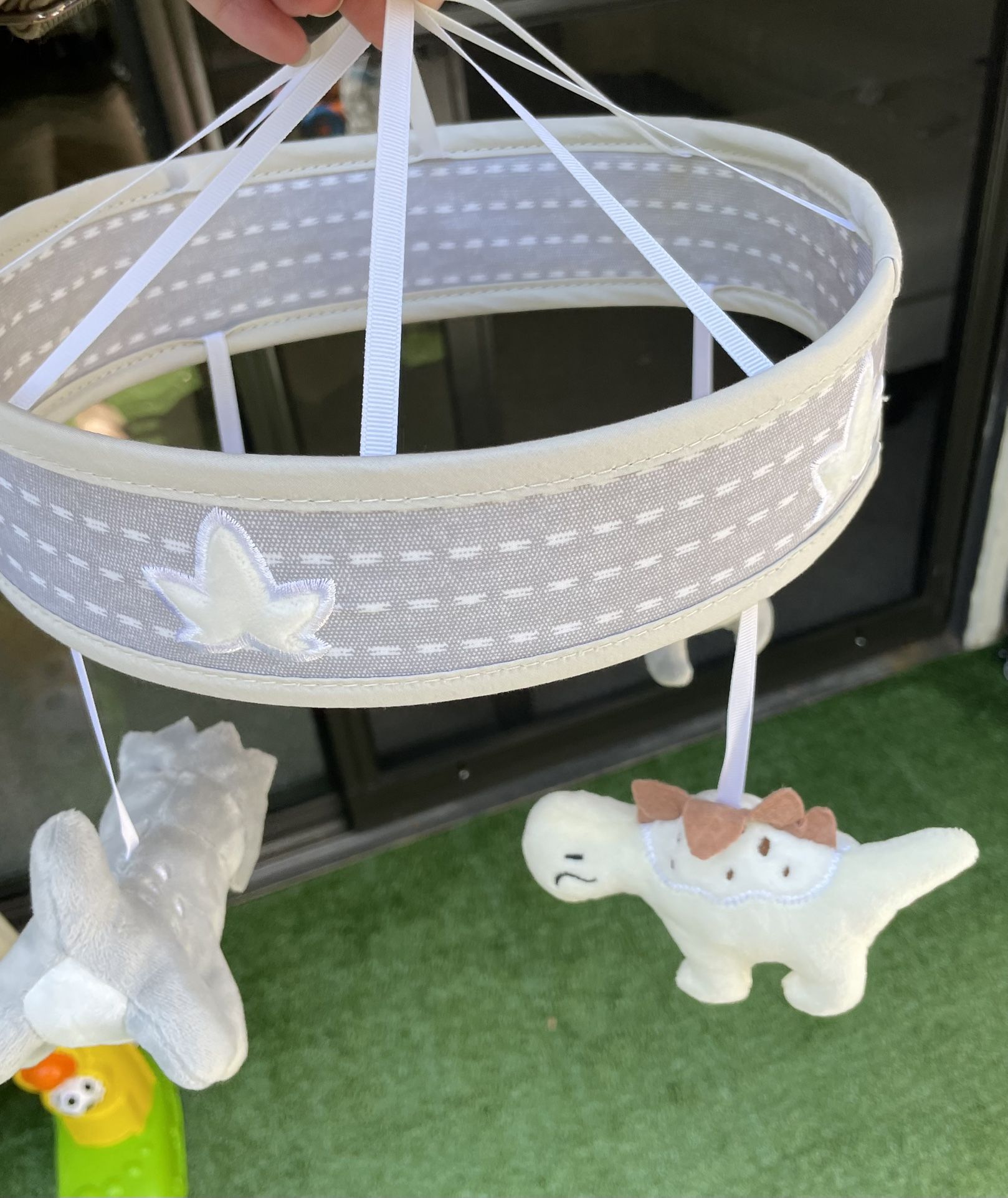 Baby Crib Mobile 28" Height with 3 Modes Musical Box
