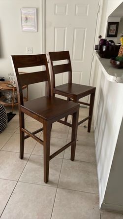 Set of 2 Dark Wood Bar Stools