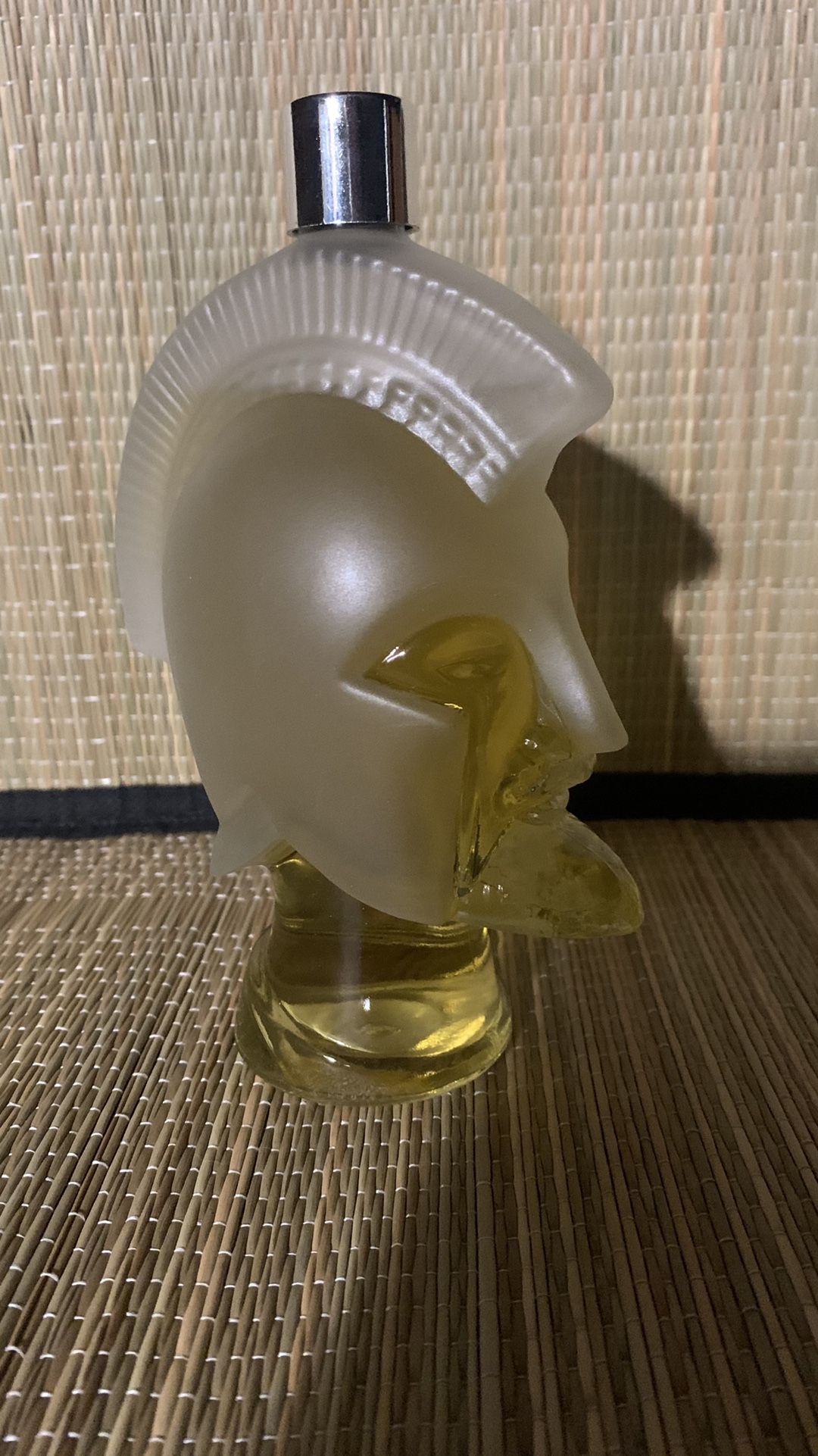 Vintage Avon Tribute To Men Cologne in Collectible 6” Spartan Knight Head & Box 6 fl. ozs. New Full