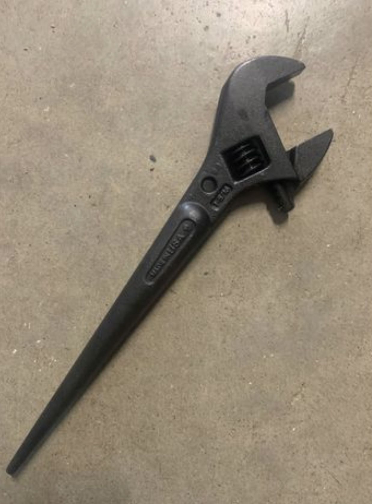 NEW - Klein Spud Wrench