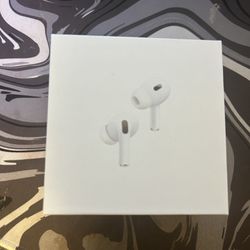 AirPod Pros (2nd generation) With MagSafe Case 