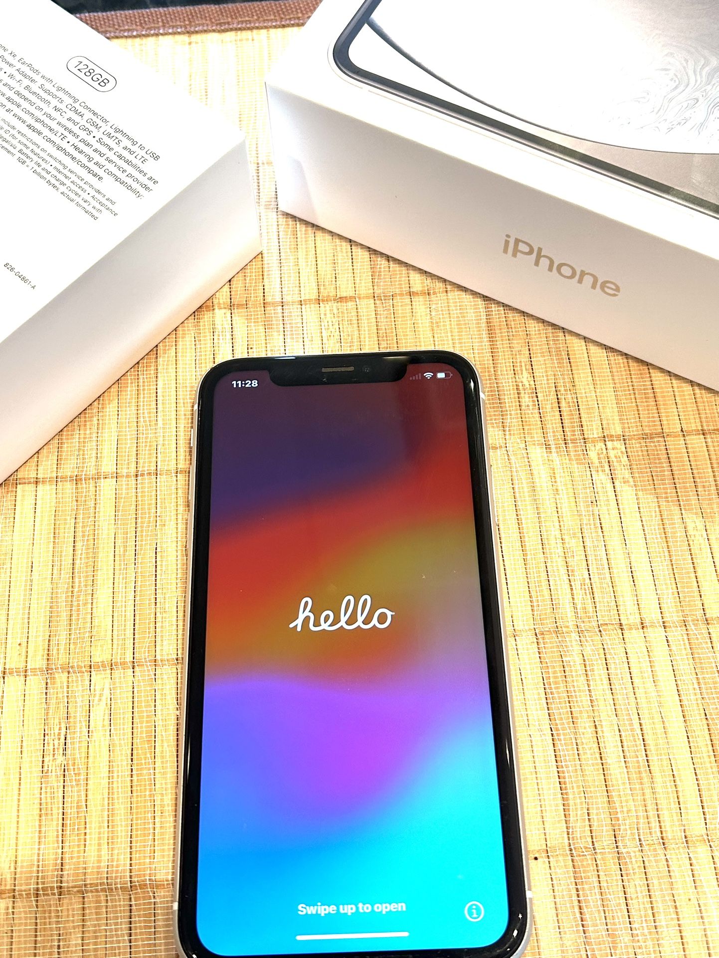 iPhone XR 128gb Unlocked 