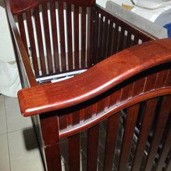 Babi Italia Eastside Classic Crib, Classic Cherry