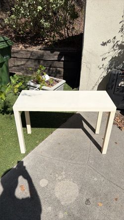 IKEA table/desk 28 in high, 43 w, 18 long