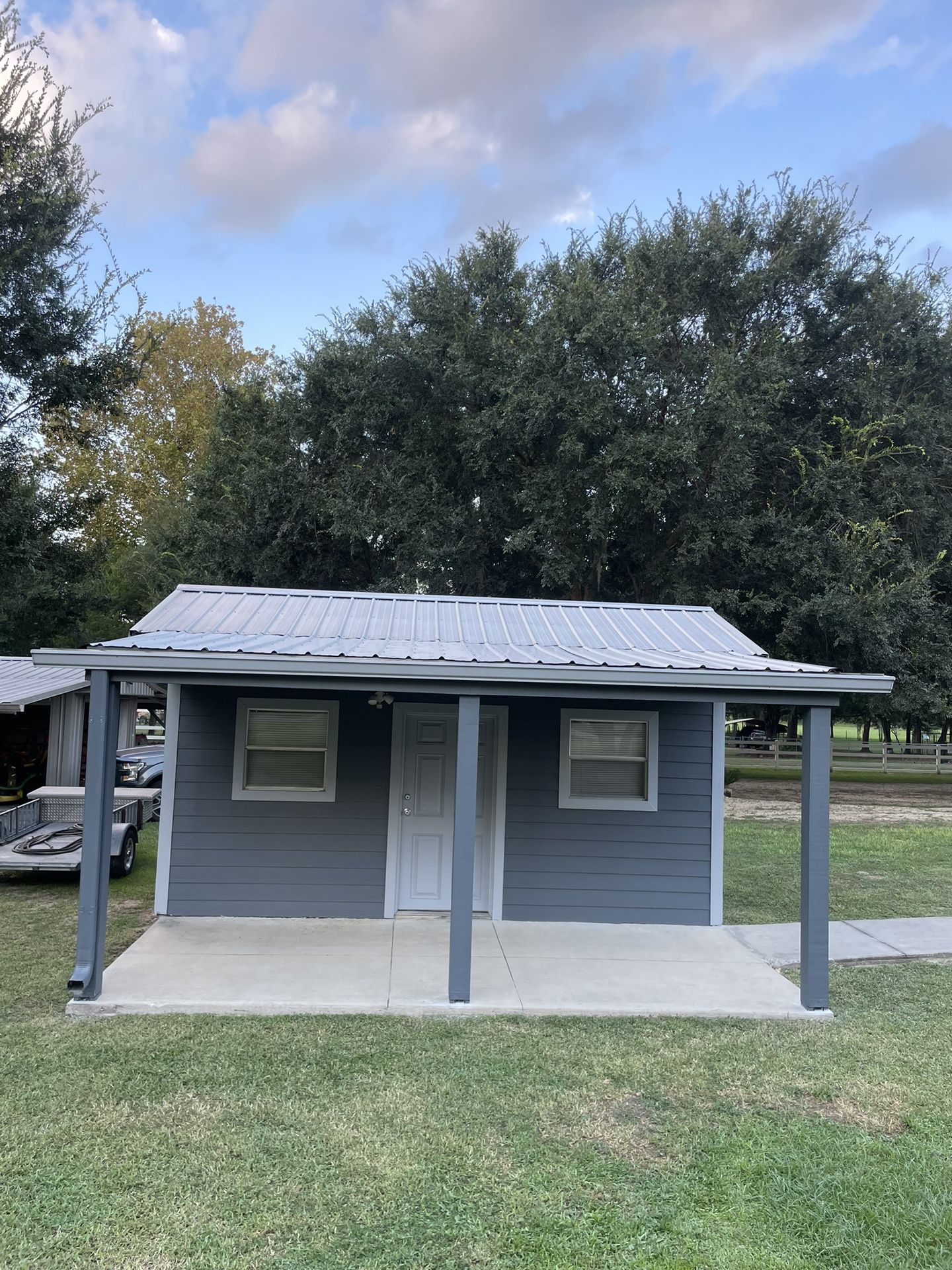 Custom Built Sheds With Pergola