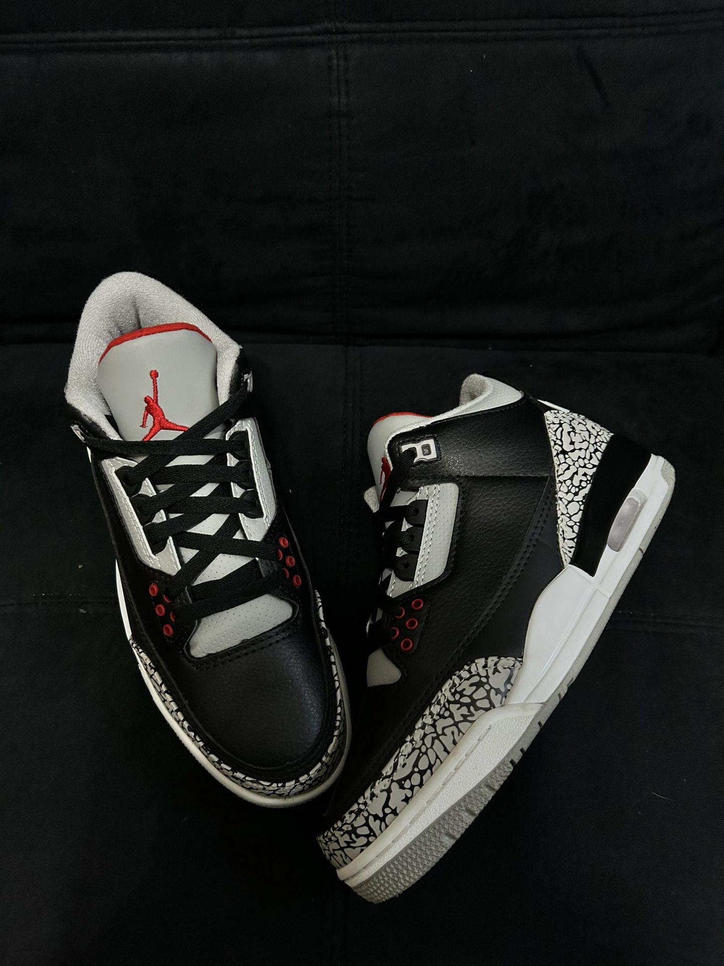 Jordan 3s Black Cement Size 8.5