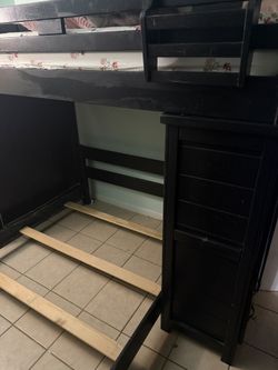 Bunk Bed And Drawer