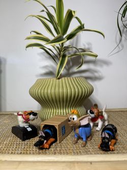 Oliver and friends vintage happy meal toys 