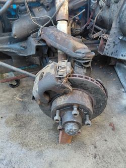 Plymouth Valiant front spindle and brakes