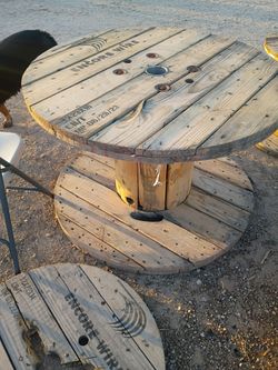 Wood spool