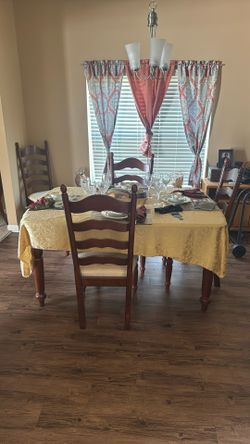 Dining Room Table Set