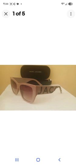 Marc Jacobs Oversized Sunglasses with Case