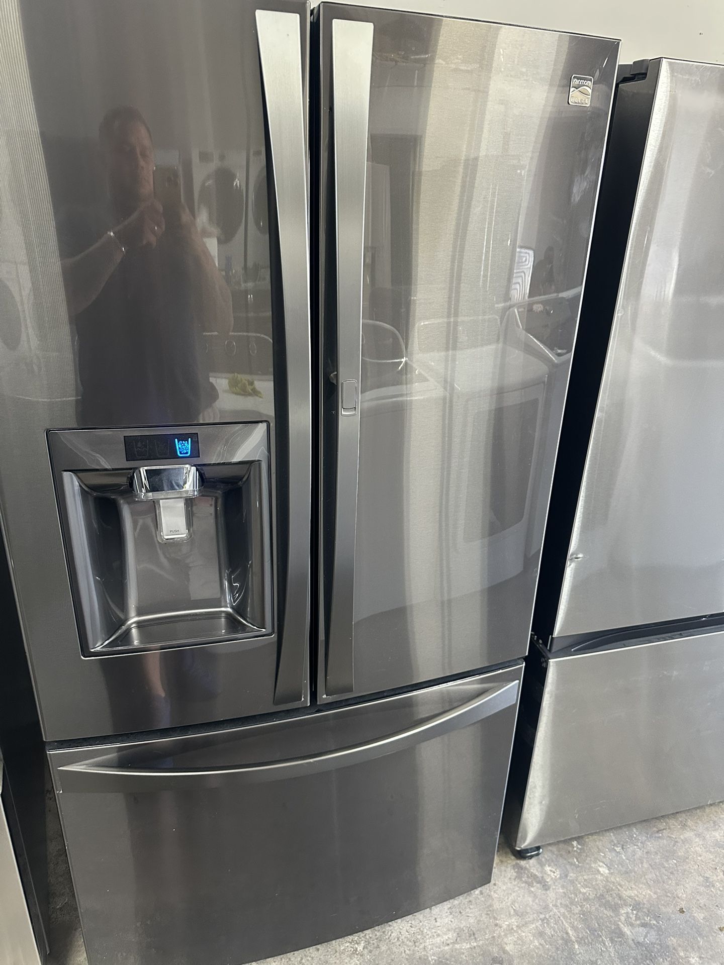 🌆💯Kenmore Elite Refrigerator Black Stainless Chow Case Nice🌆💯