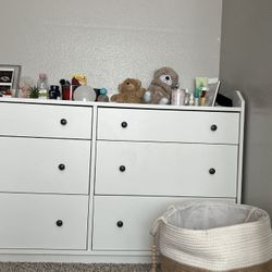 IKEA Dresser 