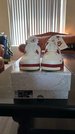 Brick by brick Jordan 4 size 9 NEW